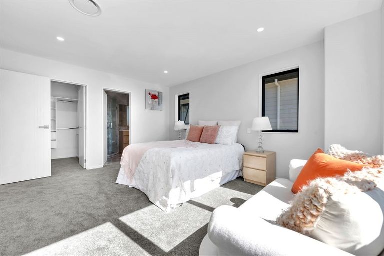 Photo of property in 48 Hikuawa Road, Flat Bush, Auckland, 2019