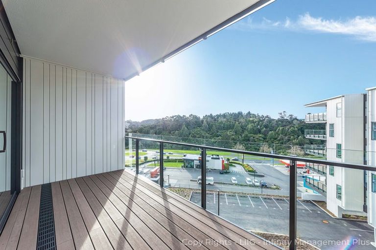 Photo of property in 319/3 Kaipiho Lane, Albany, Auckland, 0632