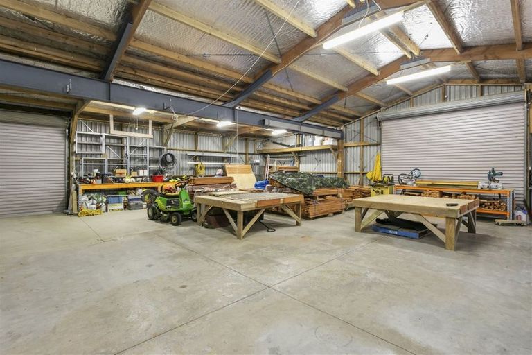 Photo of property in 726 Inland Road, Helensville, 0875