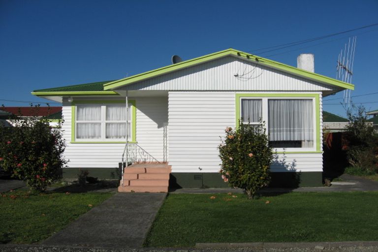 Photo of property in 6 Linley Place, Levin, 5510