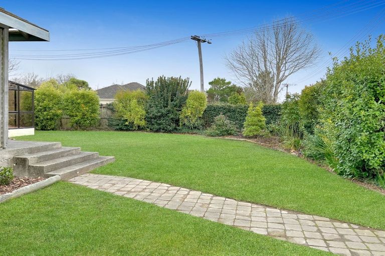 Photo of property in 53 Kirkwood Avenue, Upper Riccarton, Christchurch, 8041