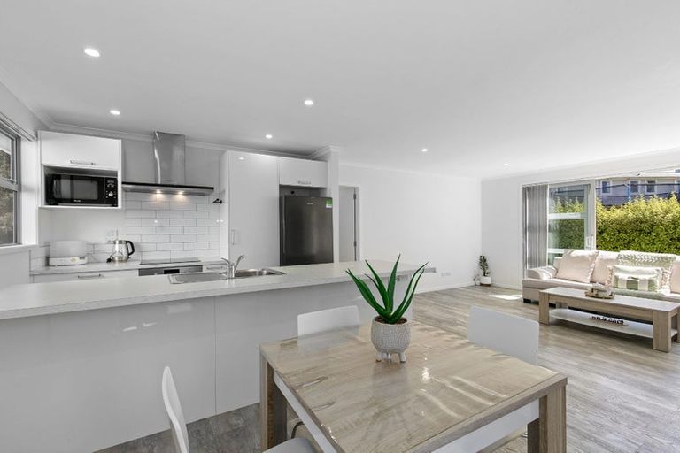 Photo of property in 55c Durham Crescent, Fairfield, Lower Hutt, 5011