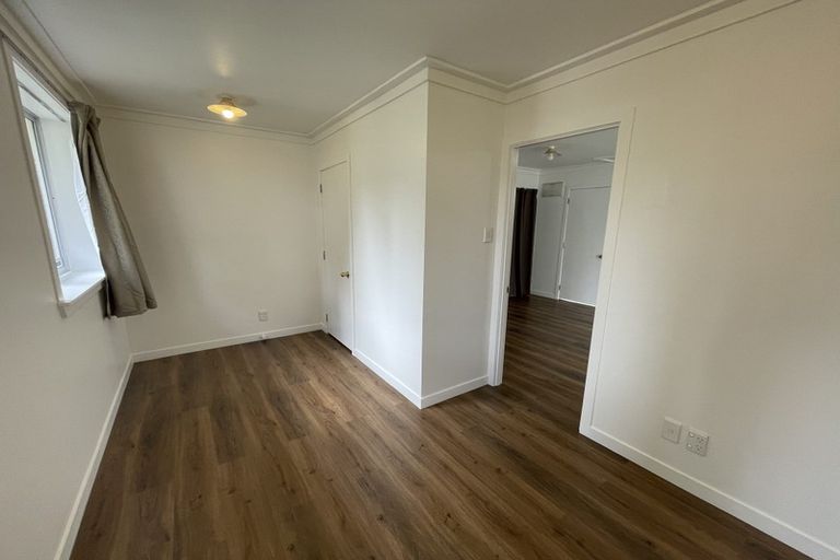 Photo of property in 3/12 Routley Drive, Glen Eden, Auckland, 0602