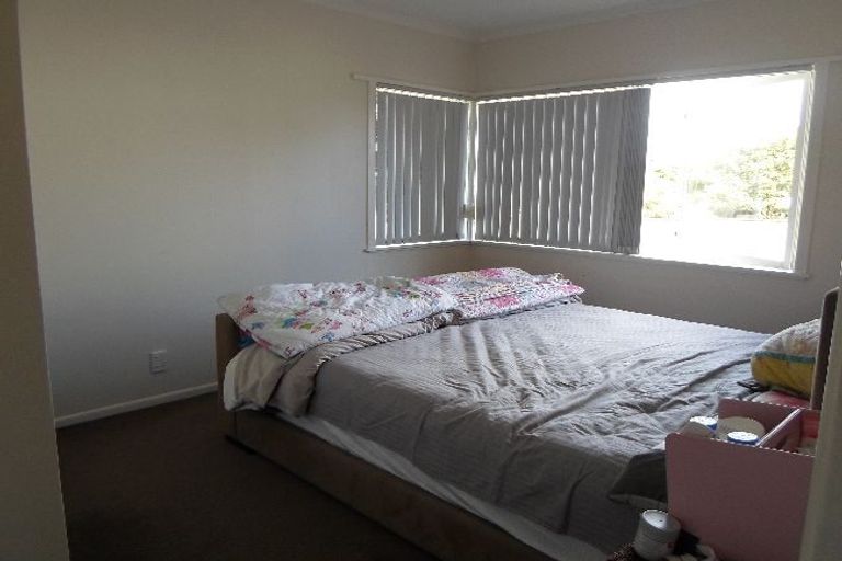 Photo of property in 79 Stanley Road, Glenfield, Auckland, 0629
