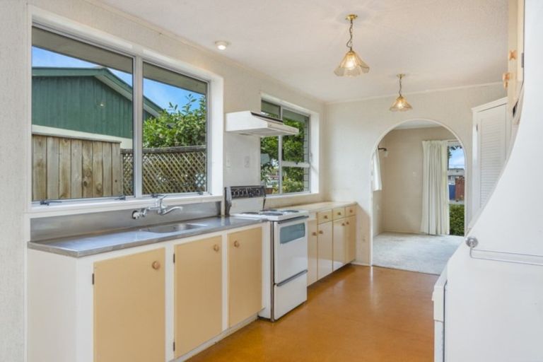 Photo of property in 2 Priscilla Crescent, Melville, Hamilton, 3206