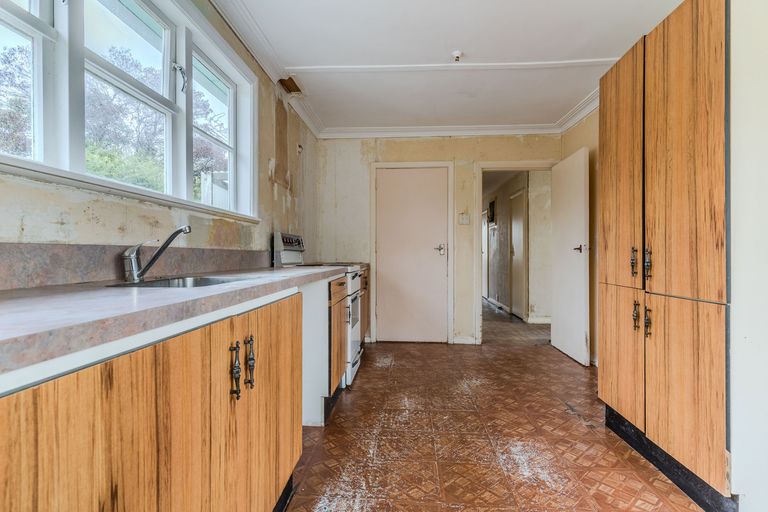 Photo of property in 44 Brighton Road, Green Island, Dunedin, 9018