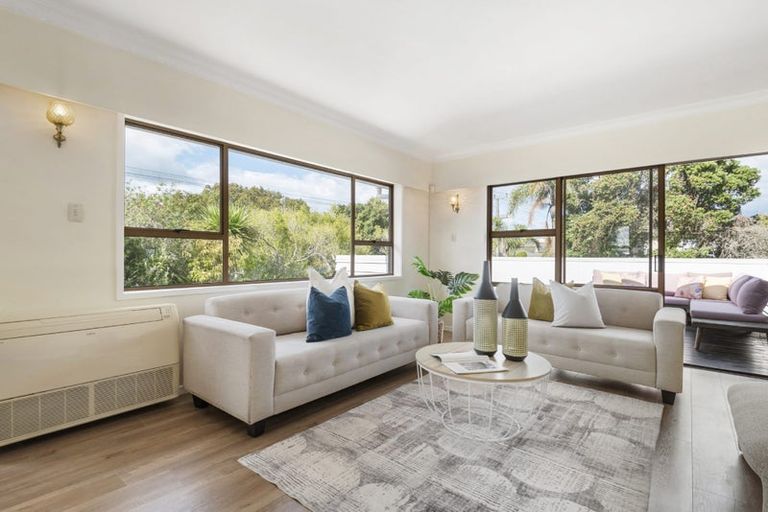 Photo of property in 16 Sydney Street, Hauraki, Auckland, 0622