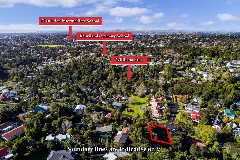 Photo of property in 27 Wirihana Road, Titirangi, Auckland, 0604