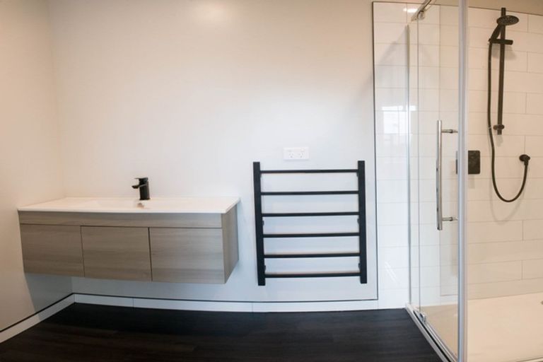 Photo of property in 25u5 Abbotsford Street, Whitiora, Hamilton, 3200