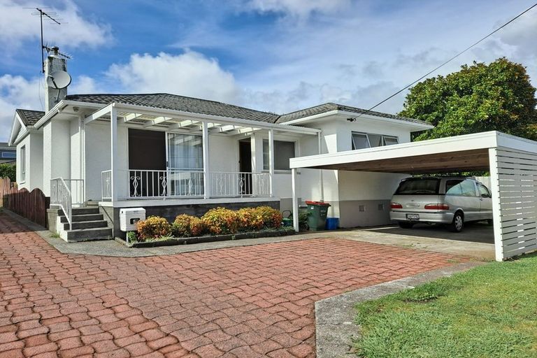Photo of property in 199 Tukapa Street, Westown, New Plymouth, 4310