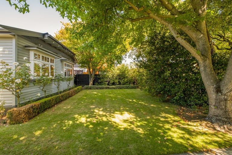 Photo of property in 30 Hinemoa Street, Spreydon, Christchurch, 8024