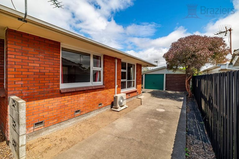 Photo of property in 120 Estuary Road, South New Brighton, Christchurch, 8062