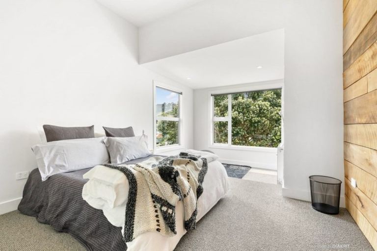 Photo of property in 97 Waipapa Road, Hataitai, Wellington, 6021