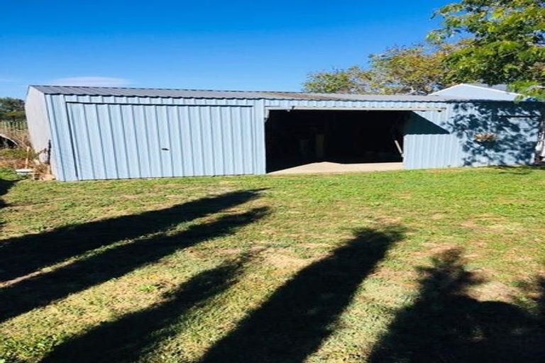 Photo of property in 14 Russell Street, Otane, 4202