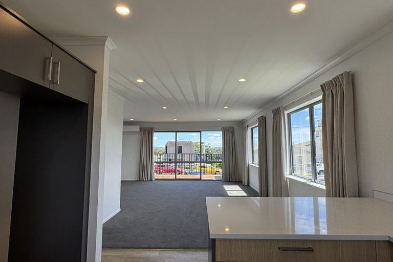Photo of property in 1/41 Thackeray Street, Hamilton Lake, Hamilton, 3204