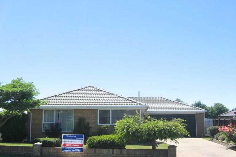 Photo of property in 5 Mull Place, Broomfield, Christchurch, 8042