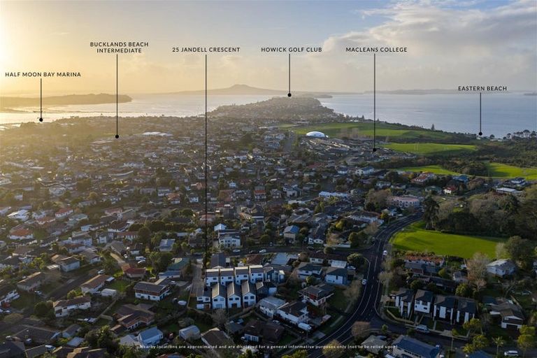 Photo of property in 25b Jandell Crescent, Bucklands Beach, Auckland, 2014