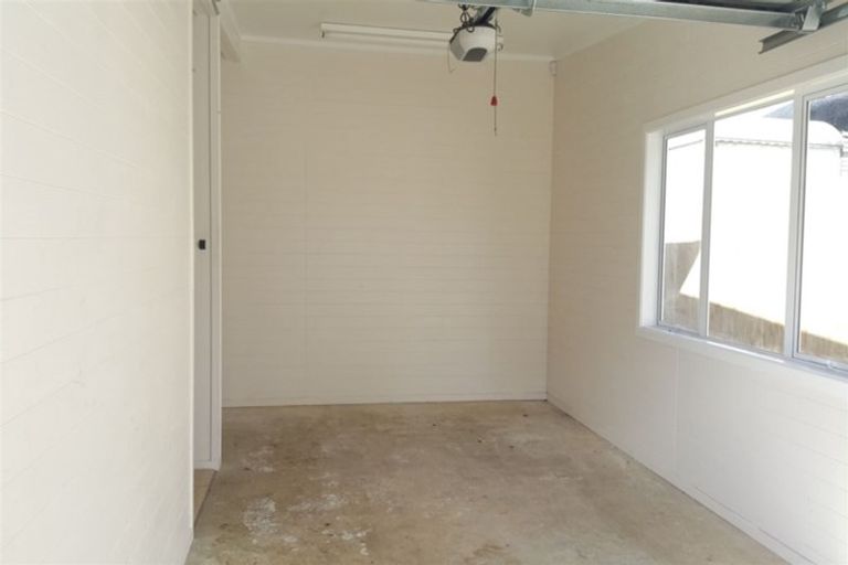 Photo of property in 11 Edinburgh Street, Tuakau, 2121