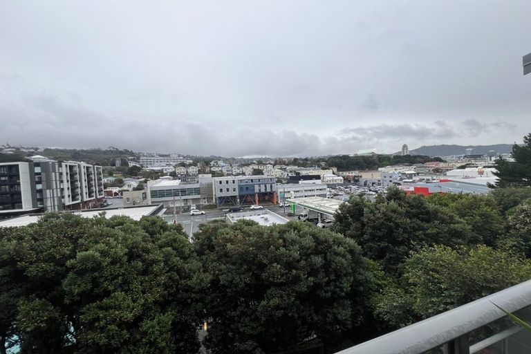 Photo of property in Grosvenor Cl, 20/6u Brown Street, Mount Cook, Wellington, 6021