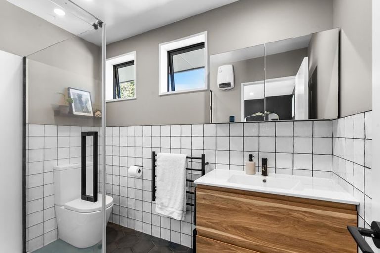 Photo of property in 14 Riverwood Boulevard, Redwood, Christchurch, 8051