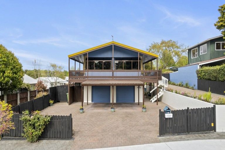 Photo of property in 42 Pelorus Street, Glenview, Hamilton, 3206