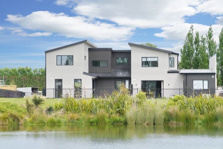 Photo of property in 136 Metehau Street, Marshland, Christchurch, 8083