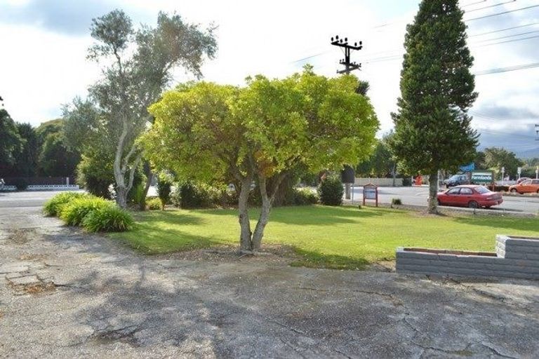 Photo of property in 275 Mill Road, Otaki, 5512