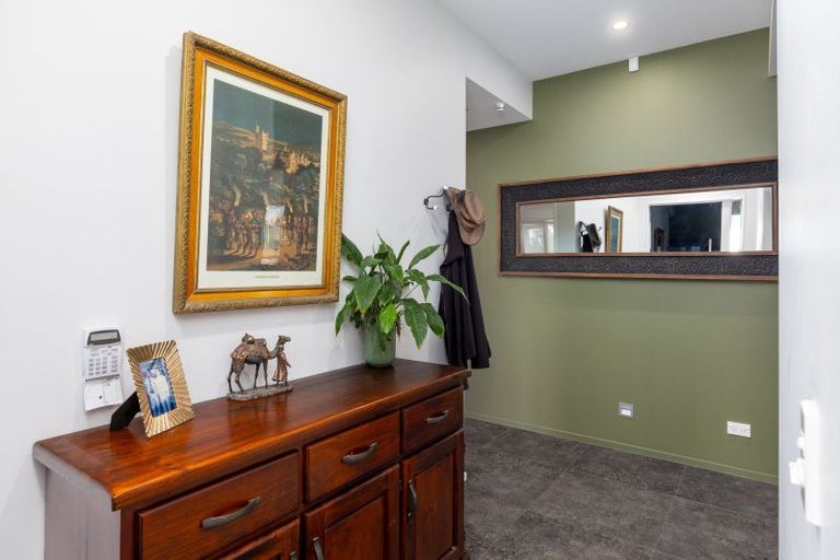 Photo of property in 122 Northbrook Road, Rangiora, 7400