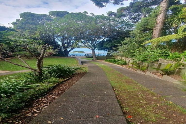 Photo of property in 51 Ngataringa Road, Devonport, Auckland, 0624