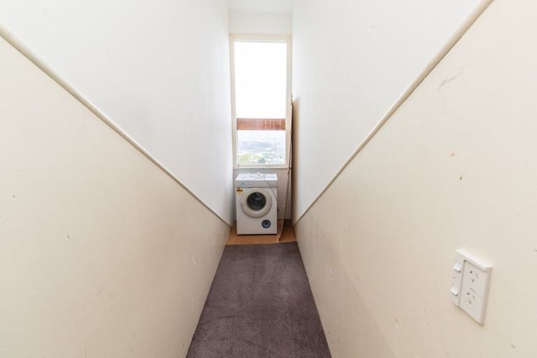 Photo of property in 32 Highbury Road, Highbury, Wellington, 6012