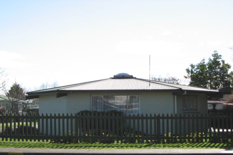 Photo of property in 1/106 Frimley Avenue, Frimley, Hastings, 4120