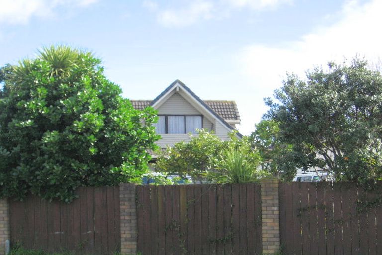 Photo of property in 37 Tay Street, Mount Maunganui, 3116