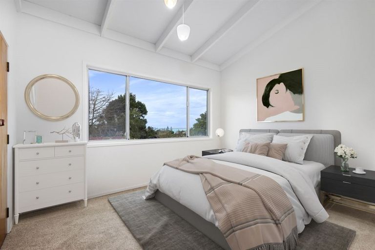 Photo of property in 2/61 Glamorgan Drive, Torbay, Auckland, 0630