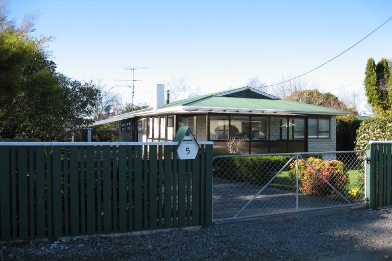 Photo of property in 5 Mole Street, Greytown, 5712