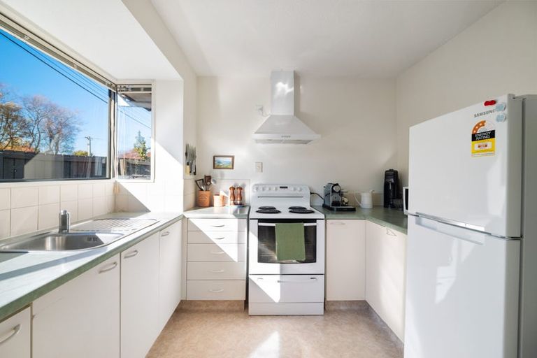 Photo of property in 54 Hansons Lane, Upper Riccarton, Christchurch, 8041