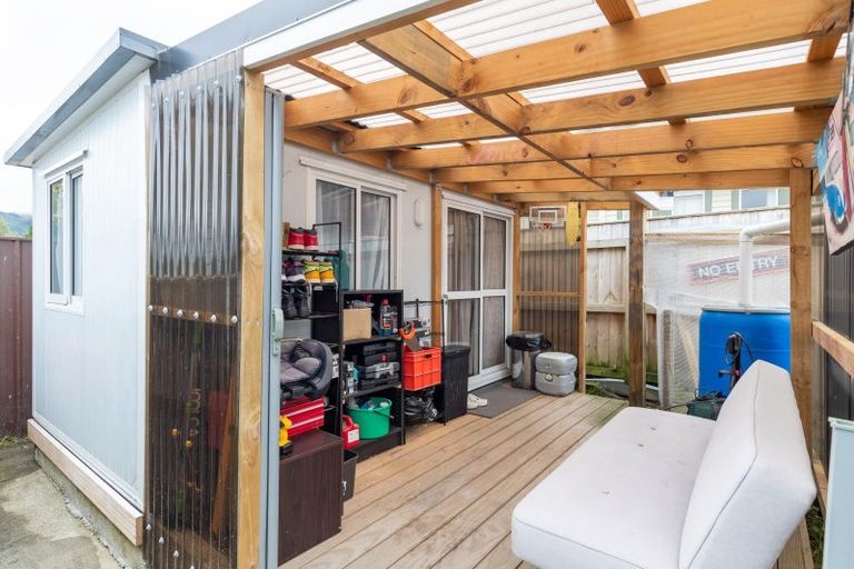 Photo of property in 12a Moonshine Road, Trentham, Upper Hutt, 5018