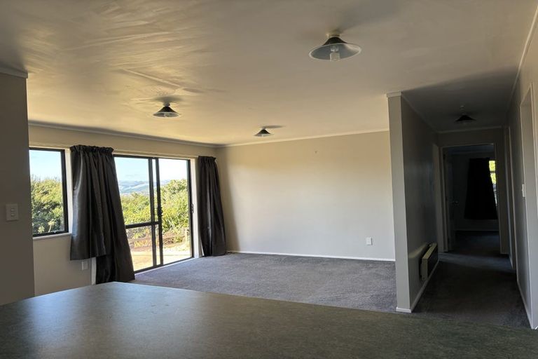 Photo of property in 19 Makora Grove, Paremata, Porirua, 5024