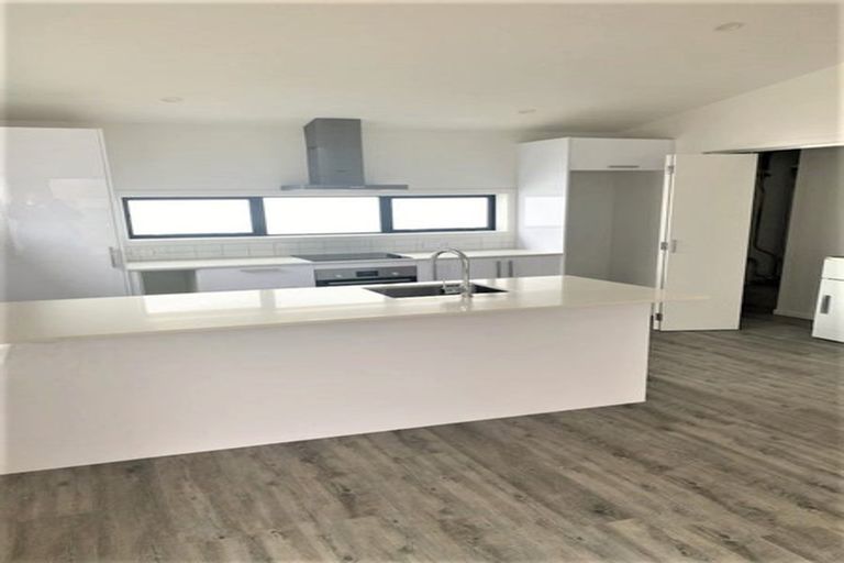 Photo of property in 18au1 Cathie Place, Karori, Wellington, 6012