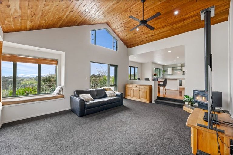 Photo of property in 40 Lonely Track Road, Redvale, Auckland, 0632