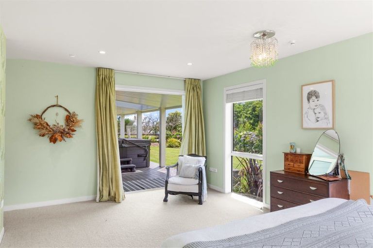 Photo of property in 134 Snodgrass Road, Westport, 7892