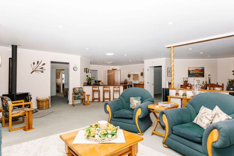 Photo of property in 3 James Street, Dannevirke, 4930