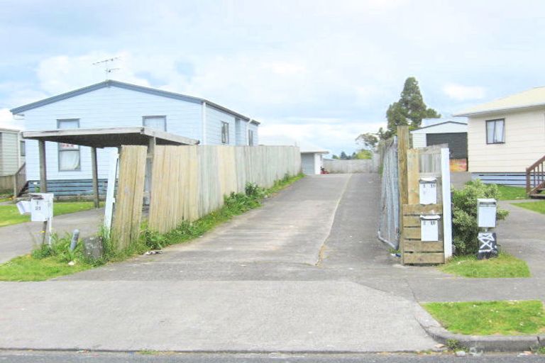 Photo of property in 2/19 Oratu Place, Manurewa, Auckland, 2102