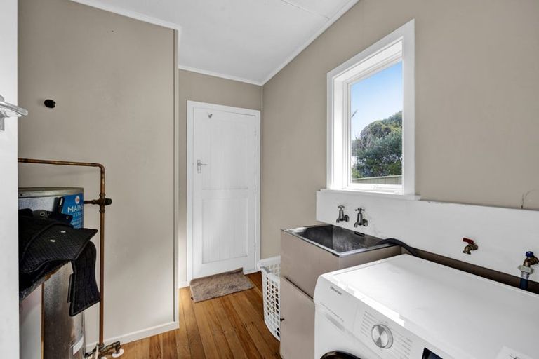 Photo of property in 3 Elizabeth Place, Ferndale, New Plymouth, 4310