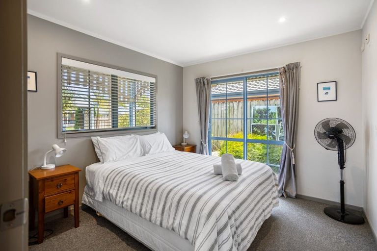 Photo of property in 5 Pipi Dune, Whitianga, 3510