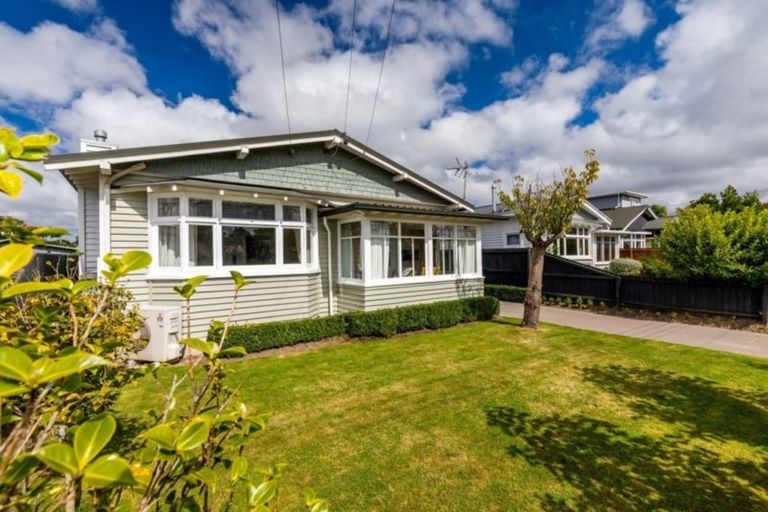 Photo of property in 68 Cornwall Street, St Albans, Christchurch, 8014