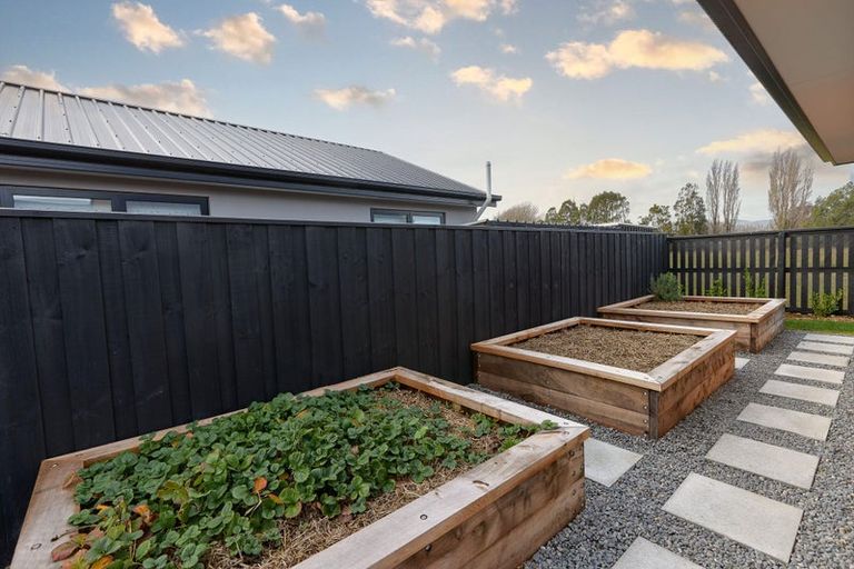 Photo of property in 21 Maurice James Way, Prebbleton, 7604