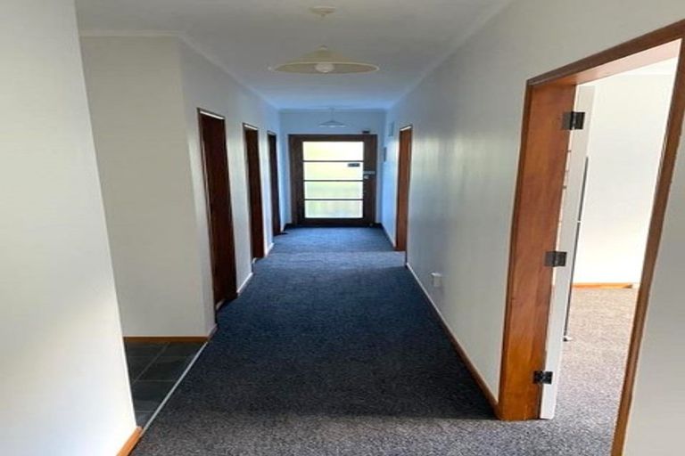 Photo of property in 18 Blackbridge Road, Wadestown, Wellington, 6012