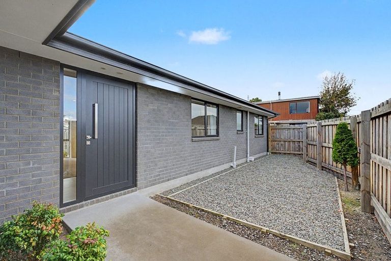 Photo of property in 74a Middleton Road, Upper Riccarton, Christchurch, 8041