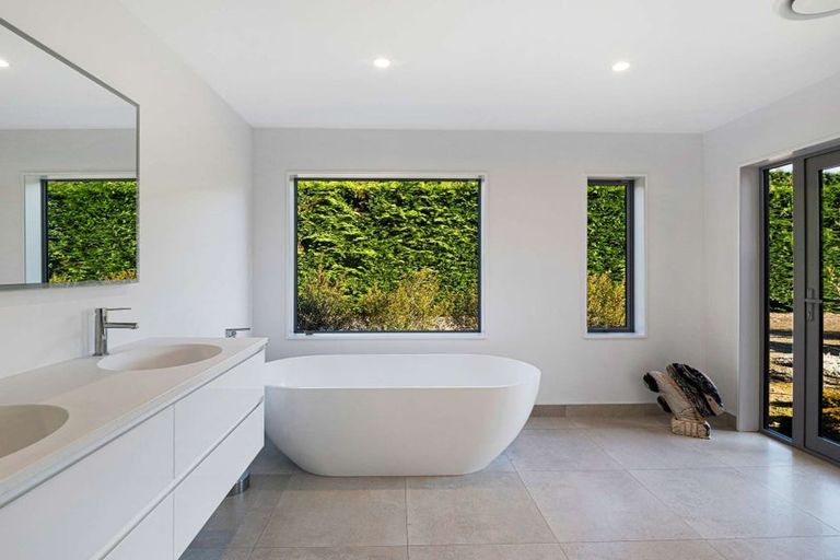 Photo of property in 1299 Hororata Dunsandel Road, Dunsandel, 7682