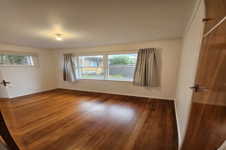 Photo of property in 138 Kitchener Road, Pukekohe, 2120